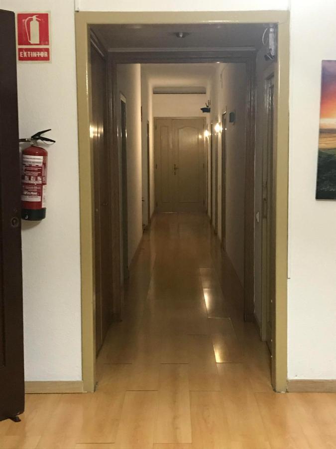 Hostal Muntaner Barcelona Eksteriør bilde