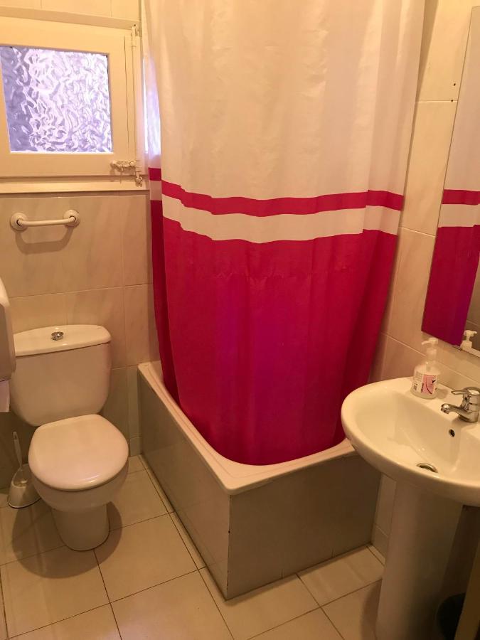 Hostal Muntaner Barcelona Eksteriør bilde